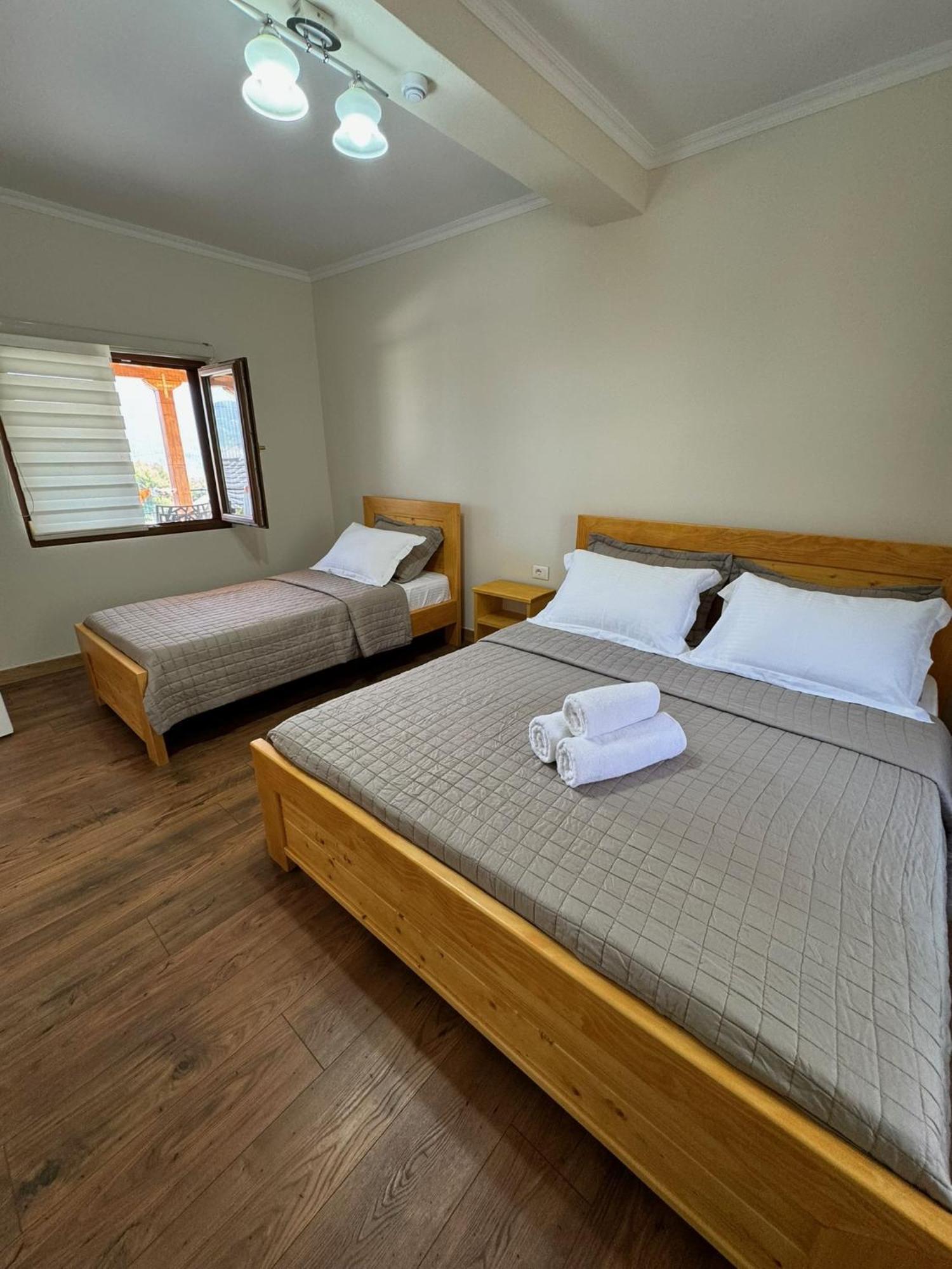 Villa Sana Rooms Përmet Exteriér fotografie