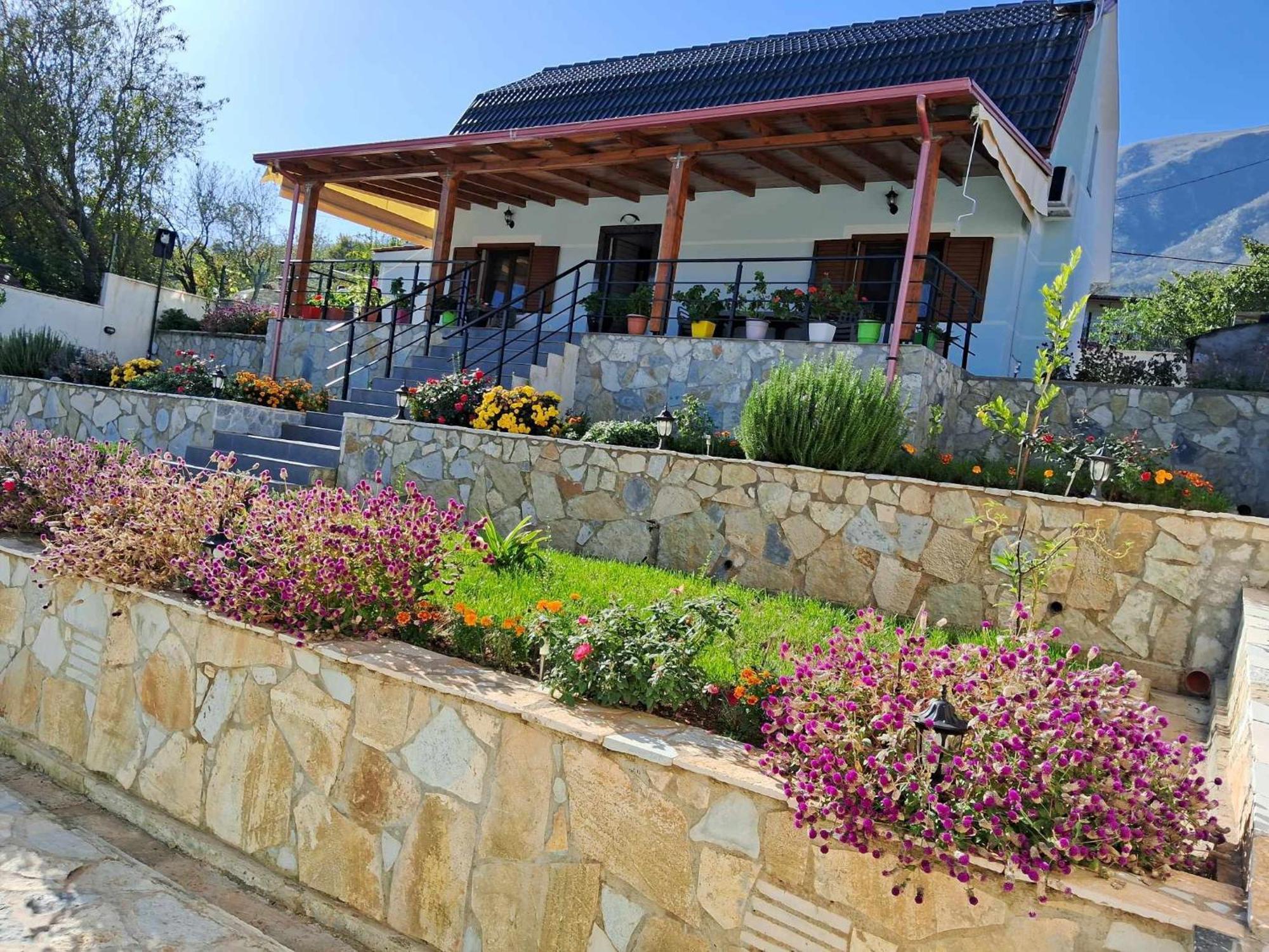 Villa Sana Rooms Përmet Exteriér fotografie